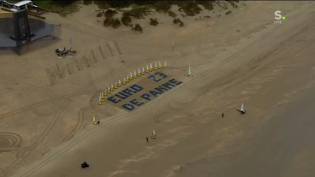 THUMBNAIL_WOENSDAG -  - The EURO23 Logo on the beach and on television